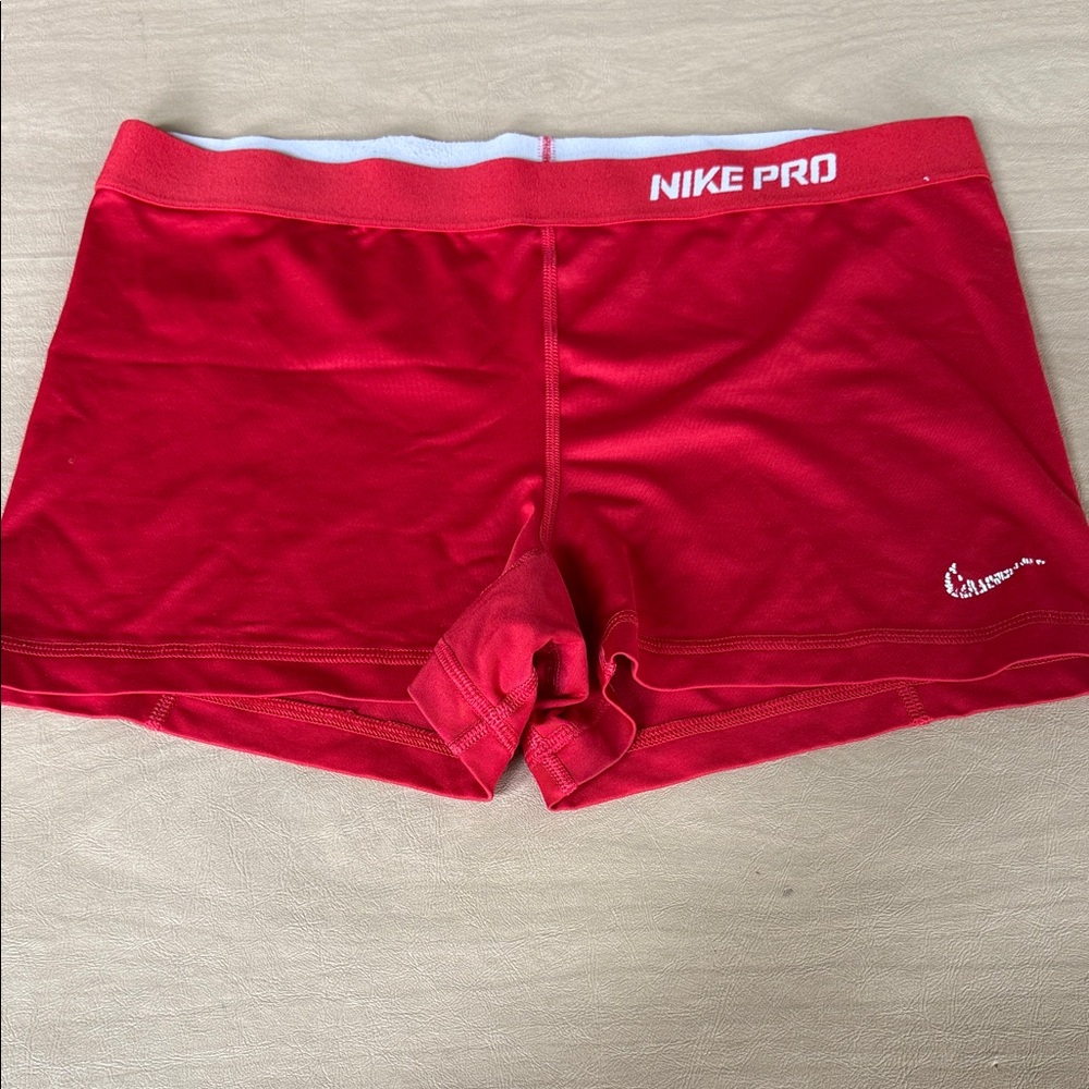 Nike Pro Women's Athletic Red Shorts XL
